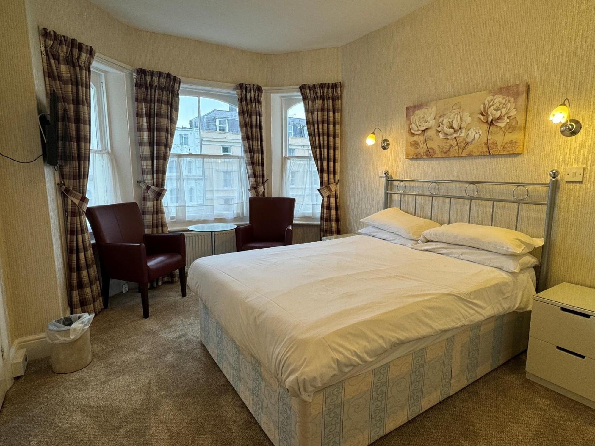 Haddon Hall Hotel Eastbourne Cameră foto